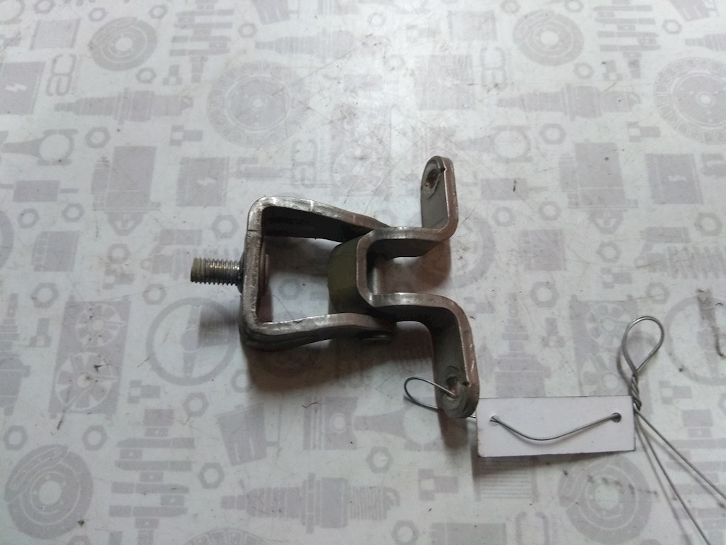 

Петля крышки (двери) багажника Skoda Octavia 1Z, Octavia 1Z
