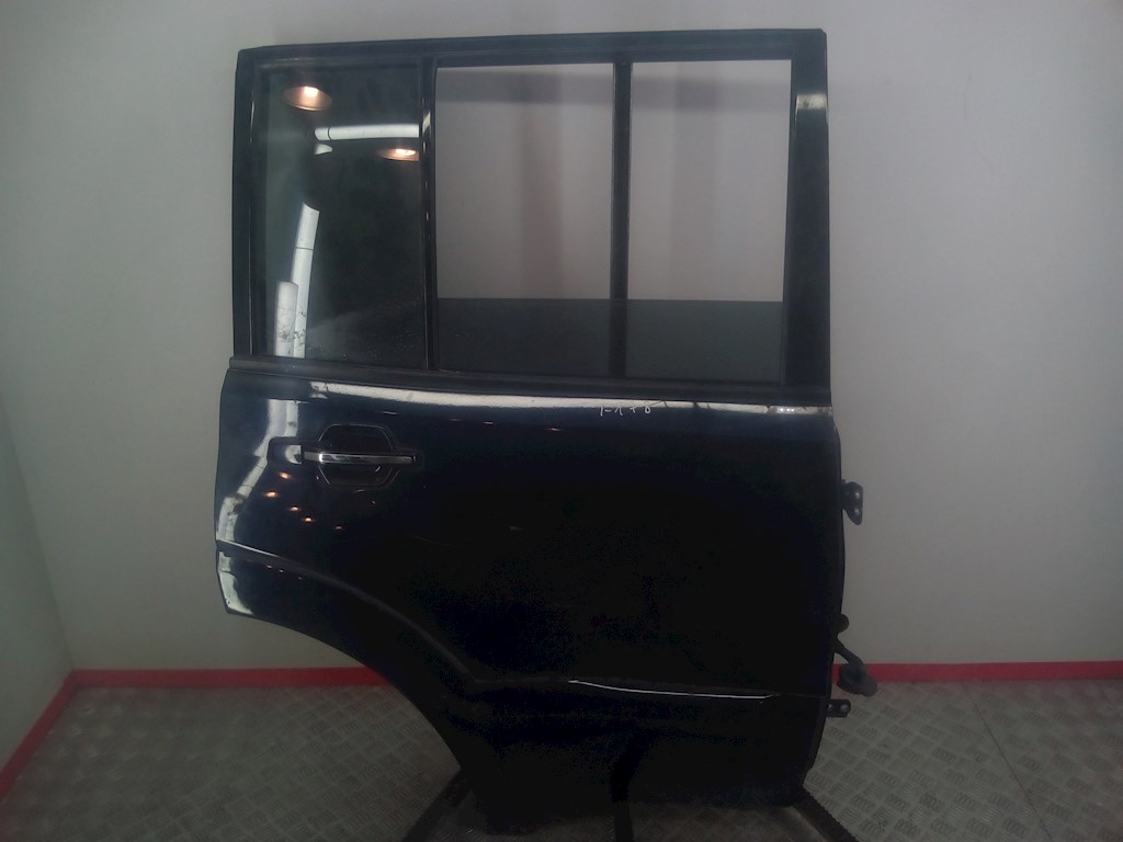 

Дверь задняя правая Mitsubishi Pajero 3, Pajero 3