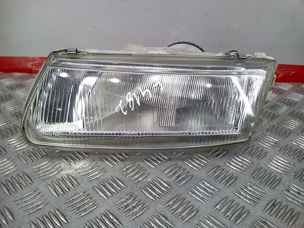 

Фара передняя левая Mitsubishi Carisma, Carisma