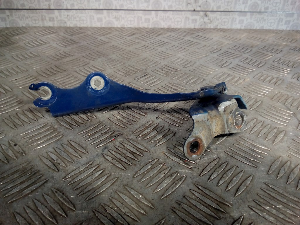 

Петля капота правая Mazda Premacy, Premacy