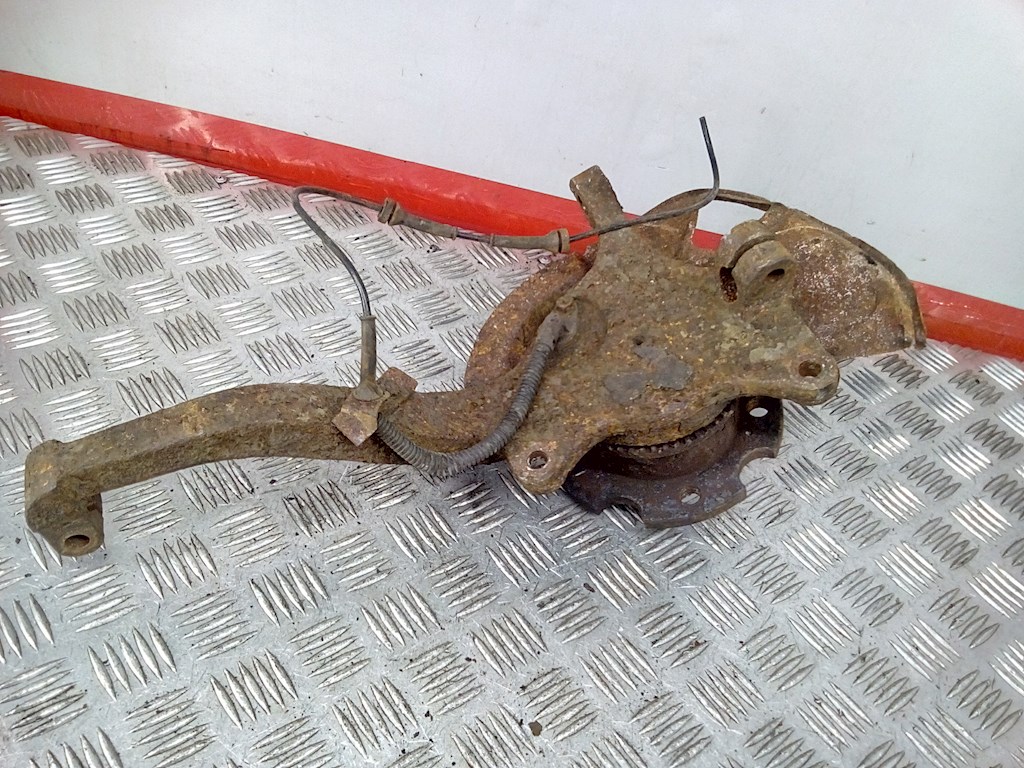 

Ступица (кулак цапфа) передняя левая SsangYong Rodius, Rodius