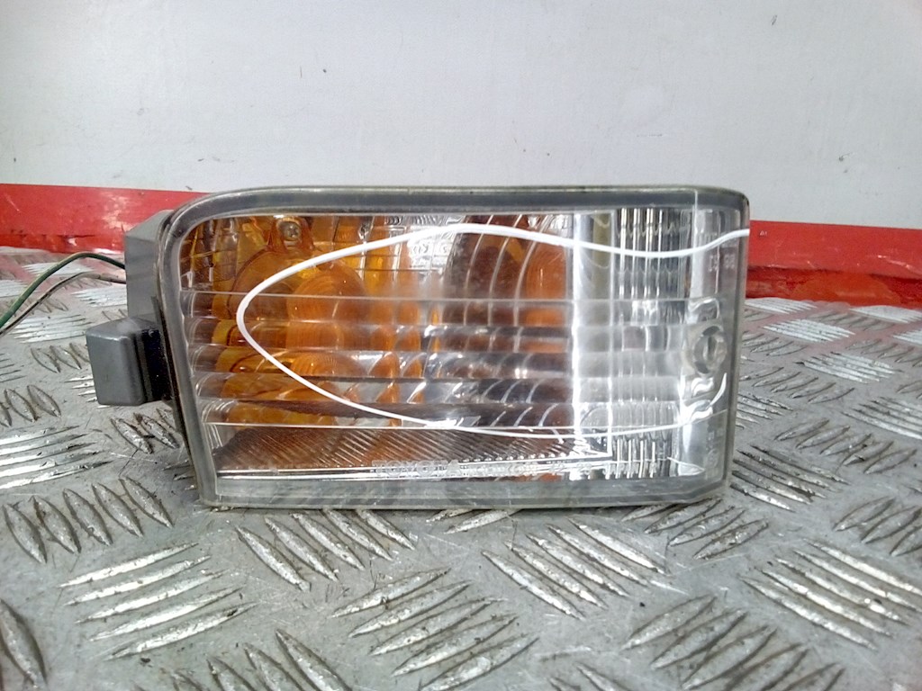 

Поворотник правый Toyota Rav4 2, Rav4 2