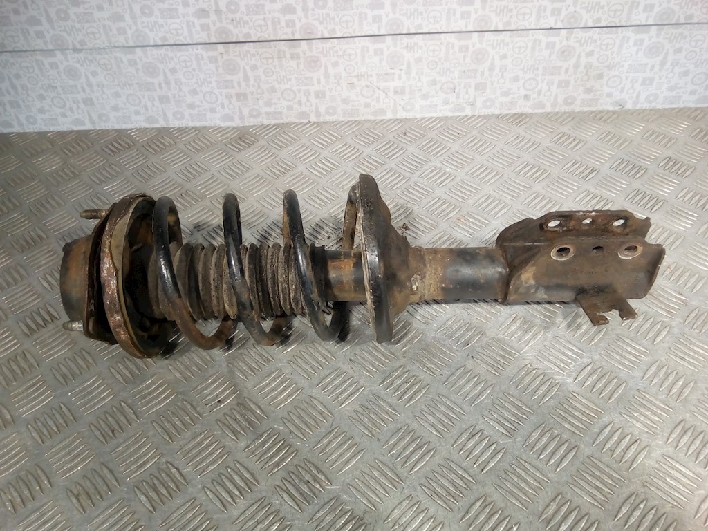 

Стойка амортизатора переднего левого Mazda 323 BA, 323 BA