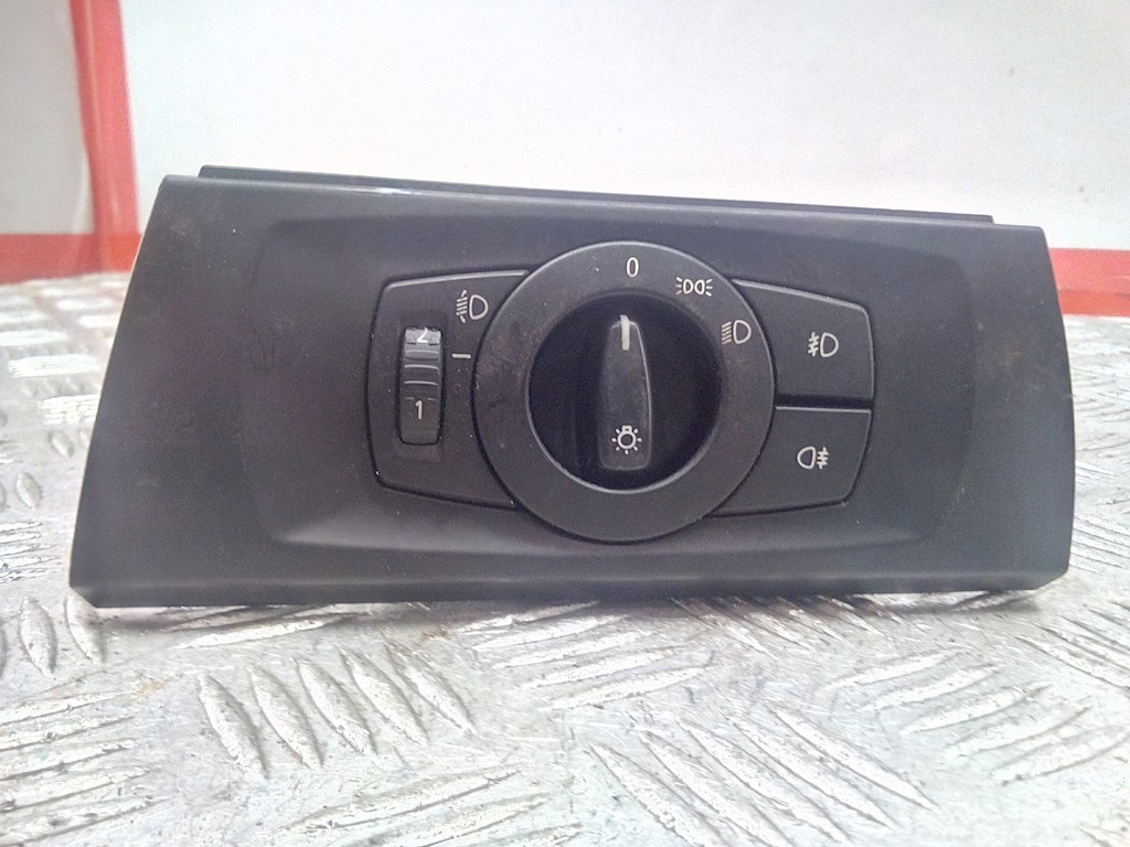 

Переключатель света BMW 3 Series (E90), 3 Series (E90)