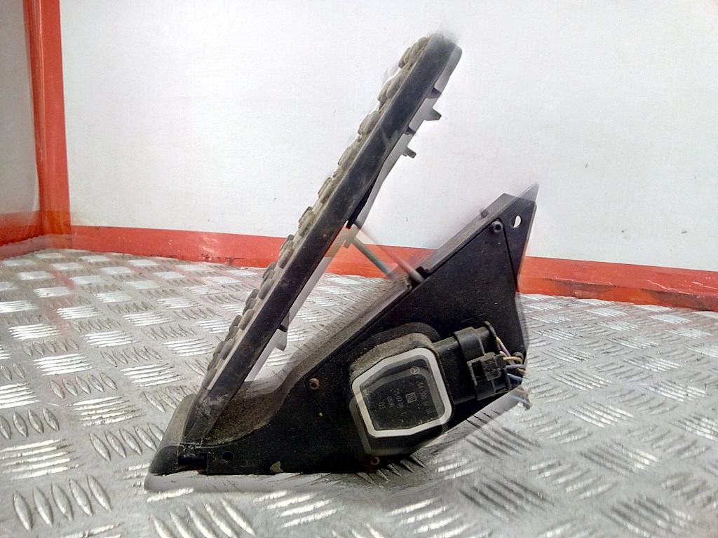 

Педаль газа Mercedes W204 (C Class), W204 (C Class)