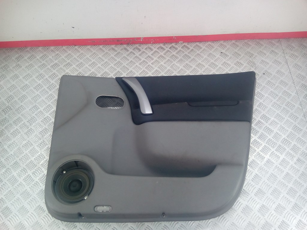 

Обшивка (карта) двери передней правой Renault Scenic 2, Scenic 2