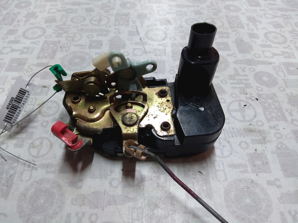

Замок двери передней правой Chrysler Voyager 3, Voyager 3