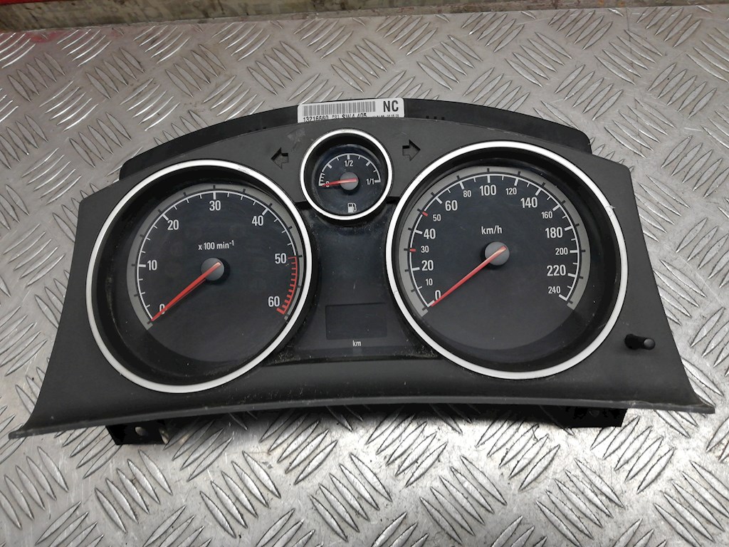 

Панель приборная (щиток приборов) Opel Astra H, Astra H