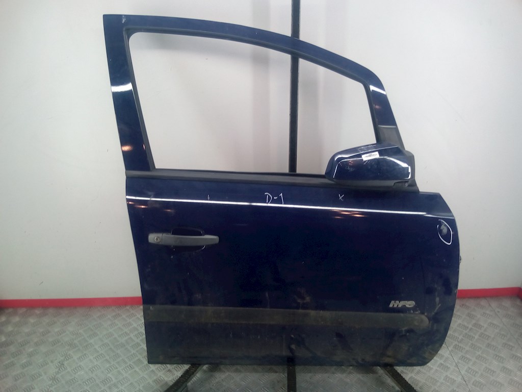 

Дверь передняя правая Opel Zafira B, Zafira B