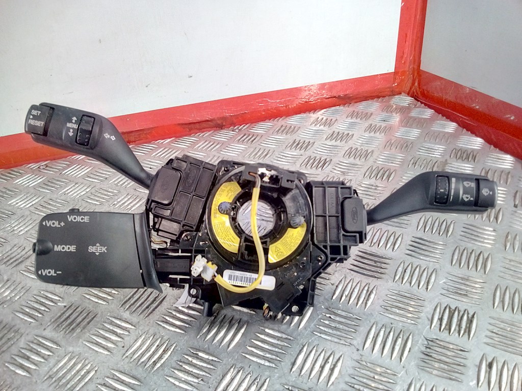 

Переключатель поворотов и дворников (стрекоза) Ford Focus 2, Focus 2