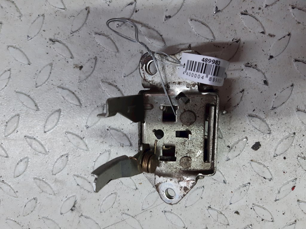 

Замок крышки (двери) багажника Toyota Yaris, Yaris