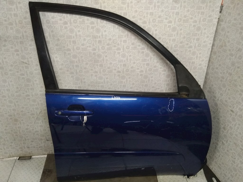 

Дверь передняя правая Toyota Rav4 2, Rav4 2