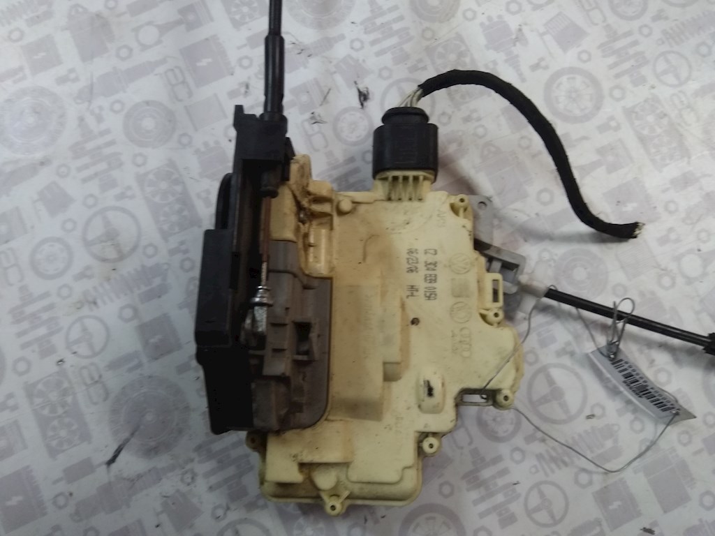 

Замок двери задней левой Volkswagen Passat 6, Passat 6