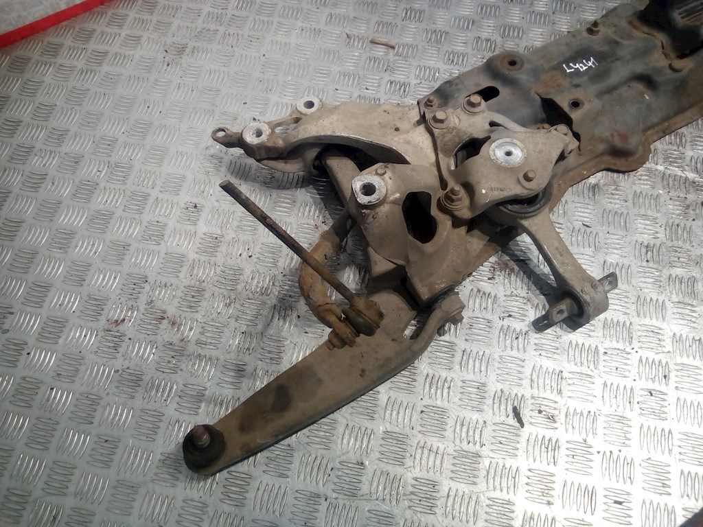 

Балка передняя (подрамник) Honda Civic 8, Civic 8