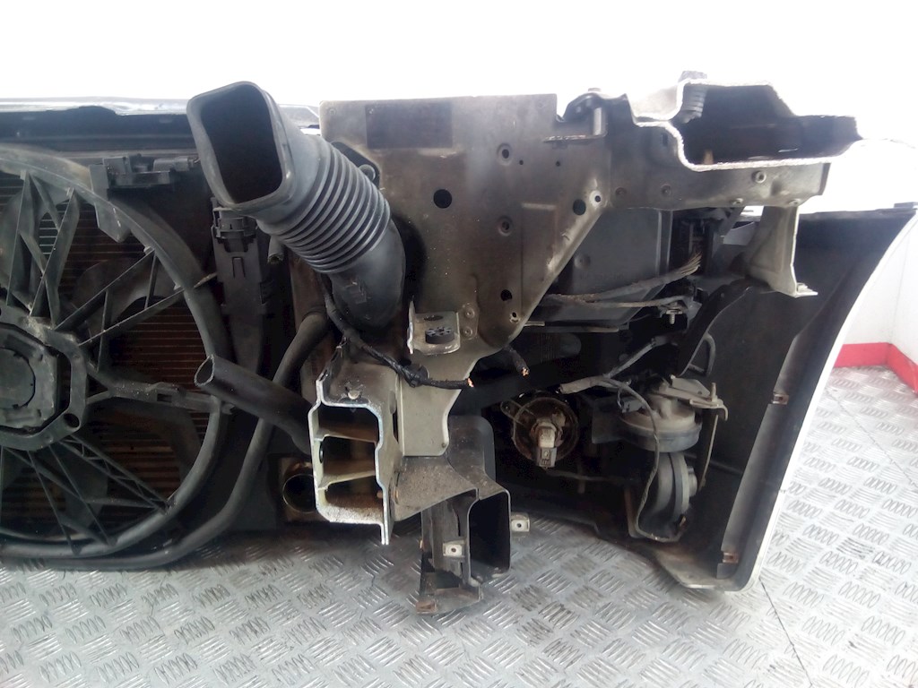 

Передняя часть (ноускат) в сборе BMW 5 Series (E61), 5 Series (E61)