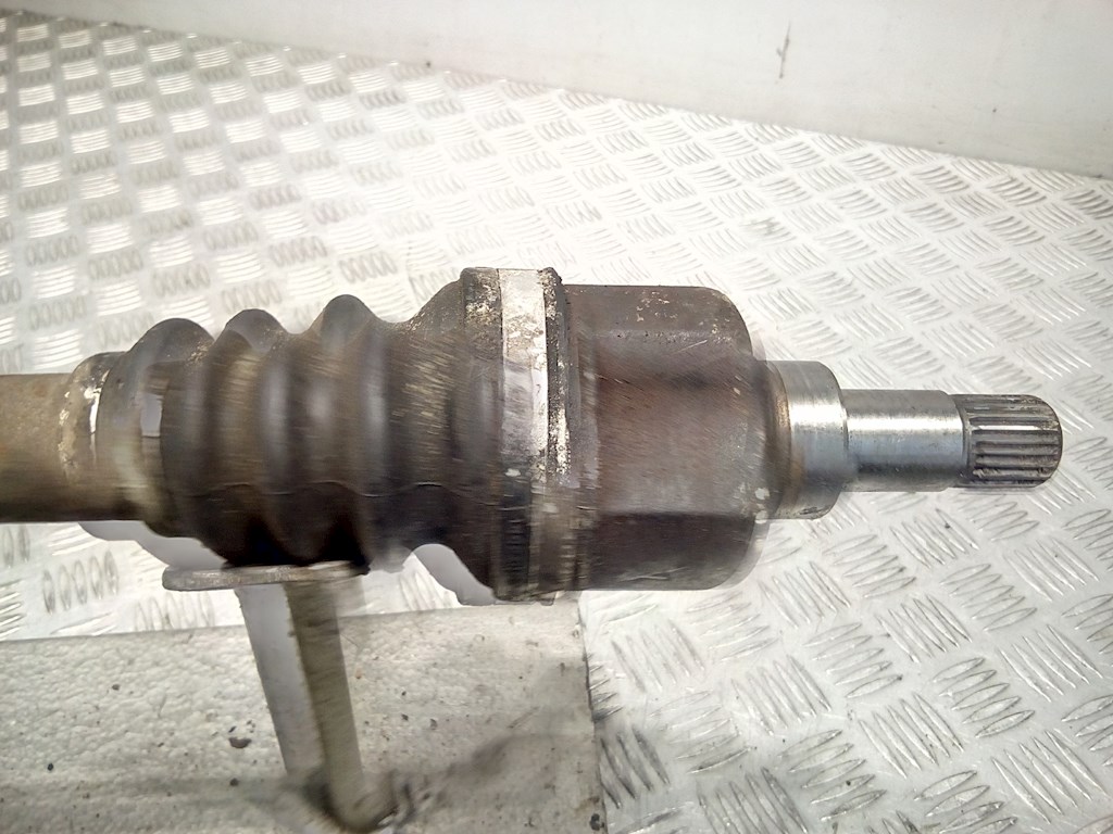 

Полуось передняя левая (приводной вал шрус) Peugeot 206, 206