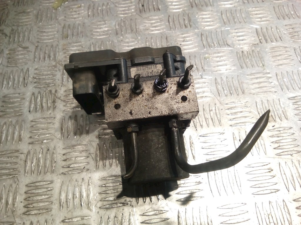Бмв е65 абс. Блок абс бмв е90. Abs блок bmw e65 характеристики. Бмв е65 абс. Блок абс bmw e65 2005 год.