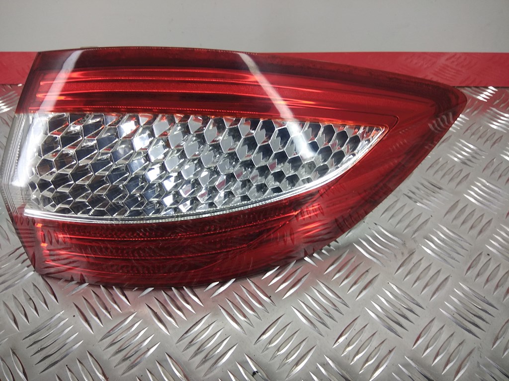 

Фонарь задний правый Ford Mondeo 4, Mondeo 4