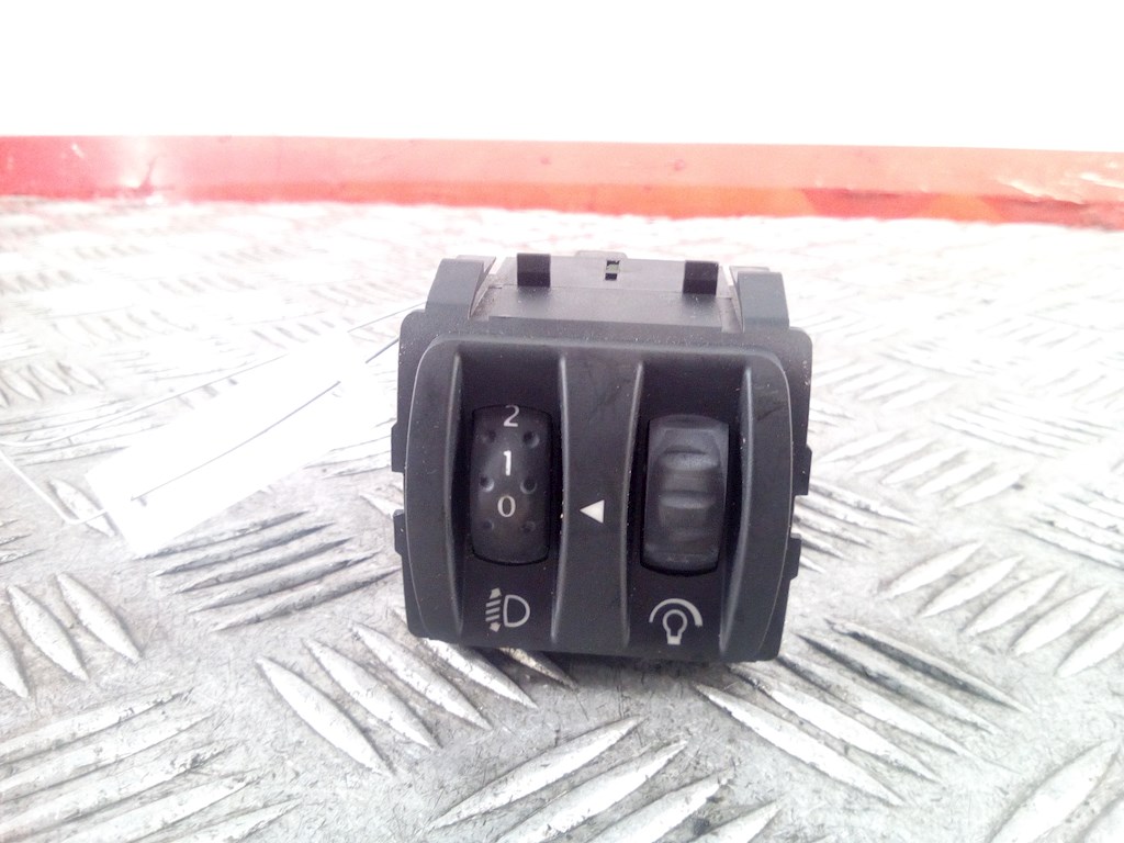 

Кнопка корректора фар Renault Scenic 2, Scenic 2