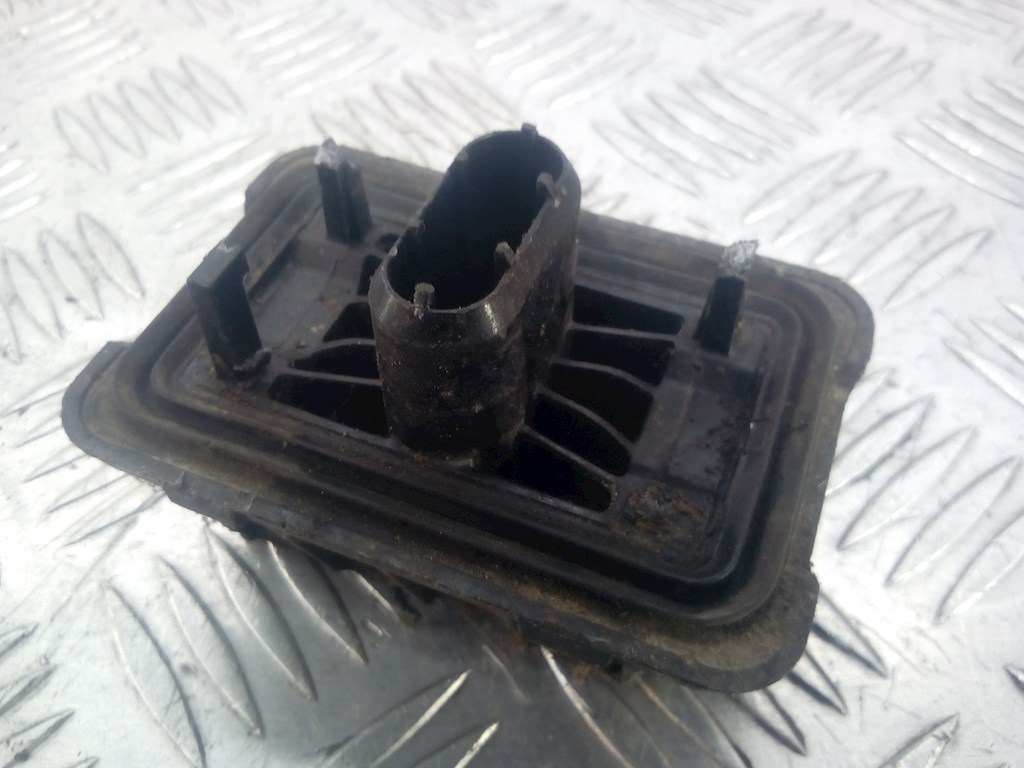 

Поддомкратник BMW 3 Series (E90), 3 Series (E90)