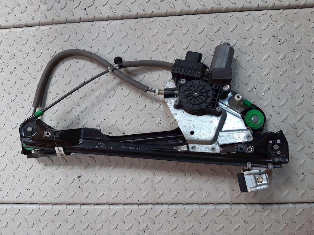 

Стеклоподъемник электрический двери передней правой Ford Focus 1, Focus 1