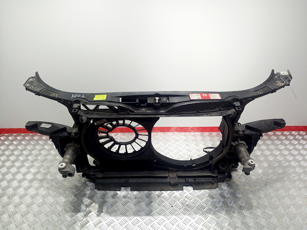 

Панель передняя (телевизор) Audi A4 B6, A4 B6