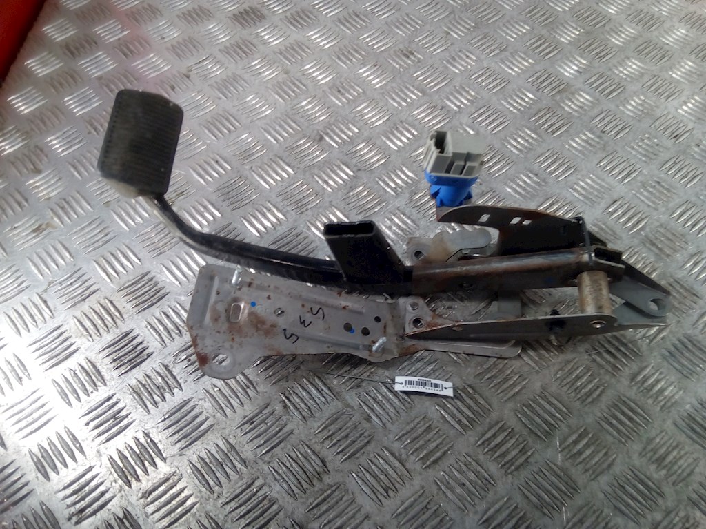 

Педаль тормоза Ford Focus 3, Focus 3