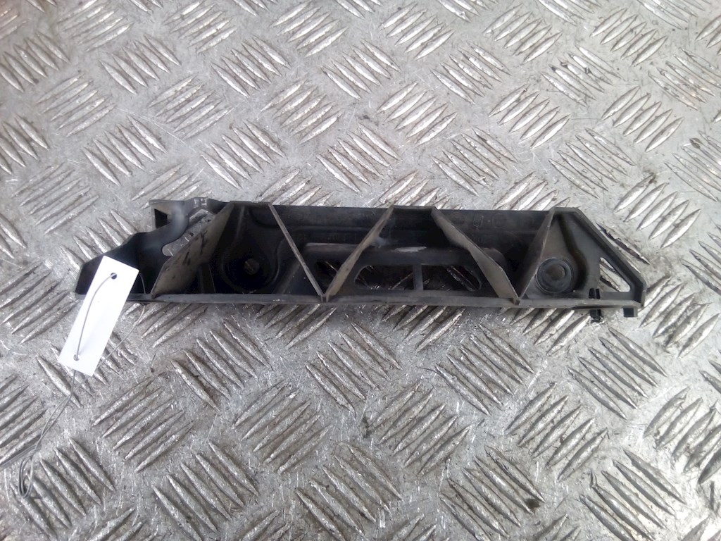

Кронштейн (крепление) заднего бампера левый Skoda Octavia 1Z, Octavia 1Z