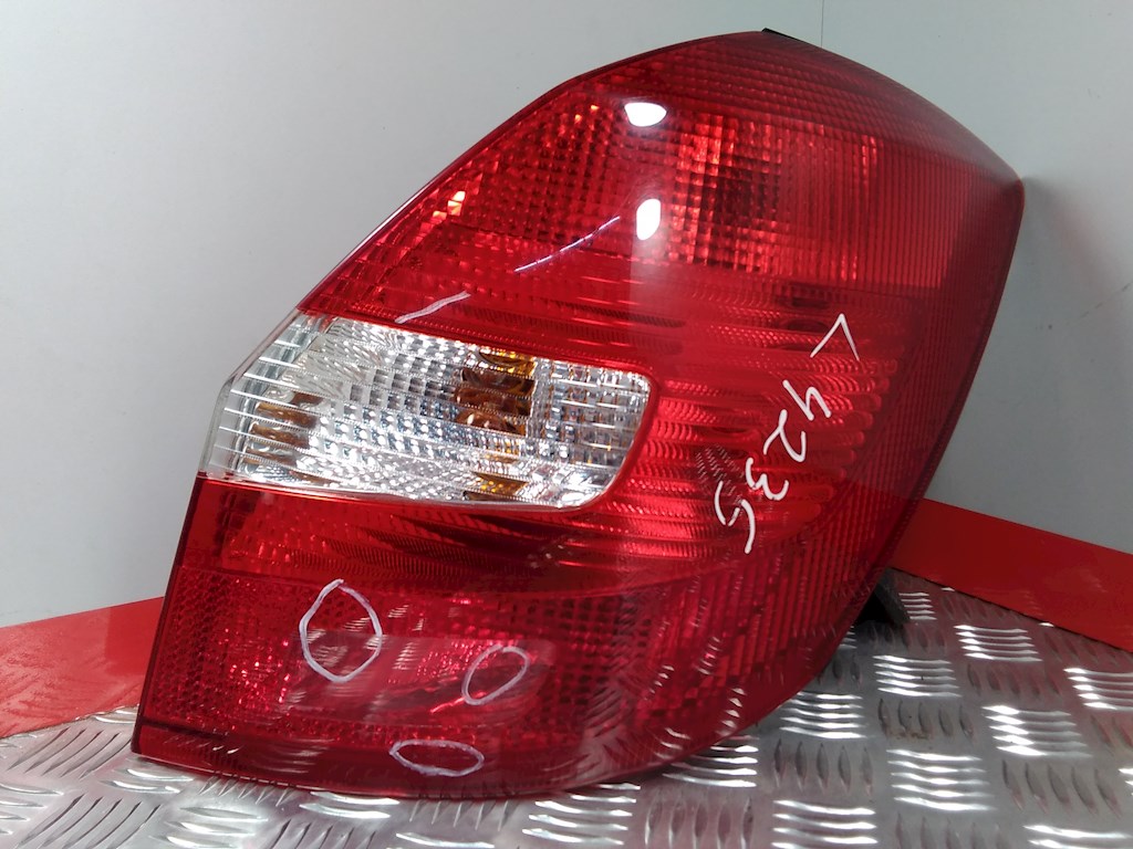 

Фонарь задний правый Skoda Fabia 5J, Fabia 5J