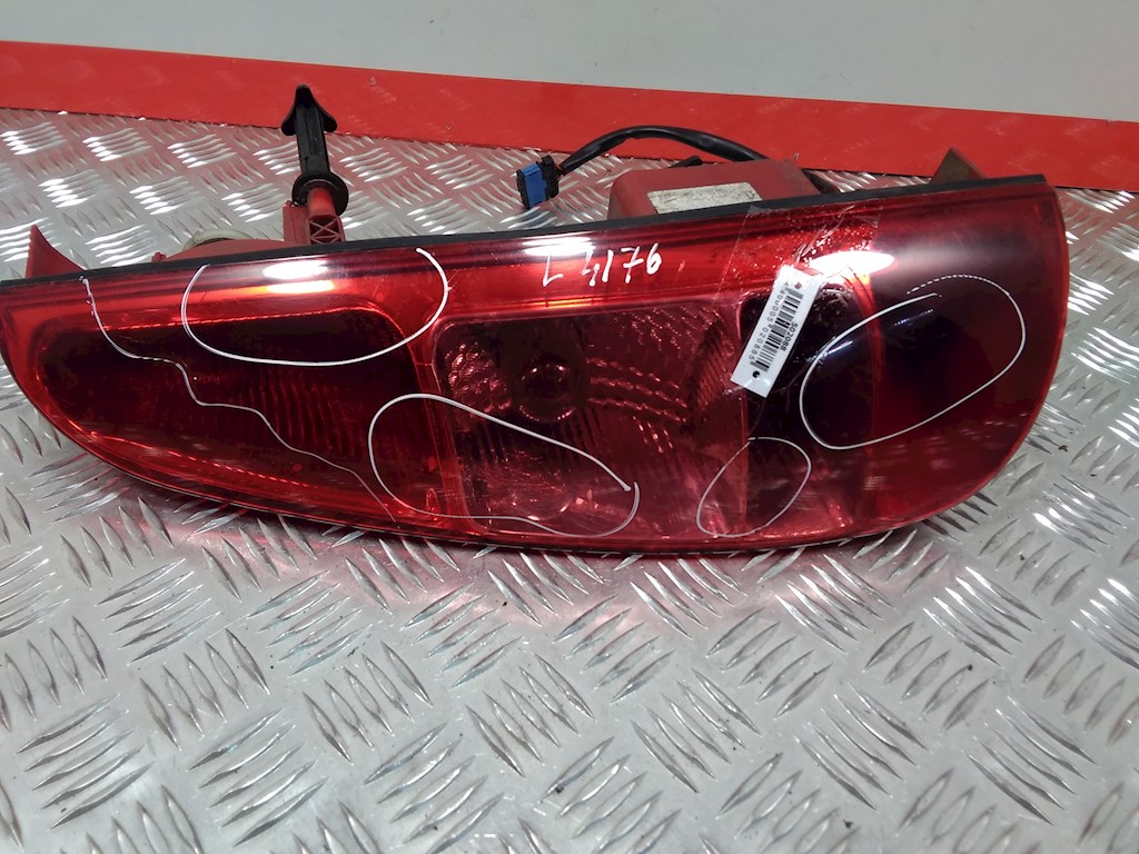 

Фонарь задний правый Peugeot 807, 807
