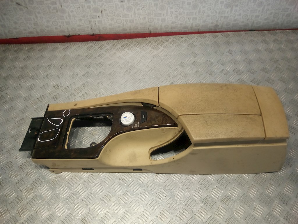 

Подлокотник BMW 5 Series (E60), 5 Series (E60)