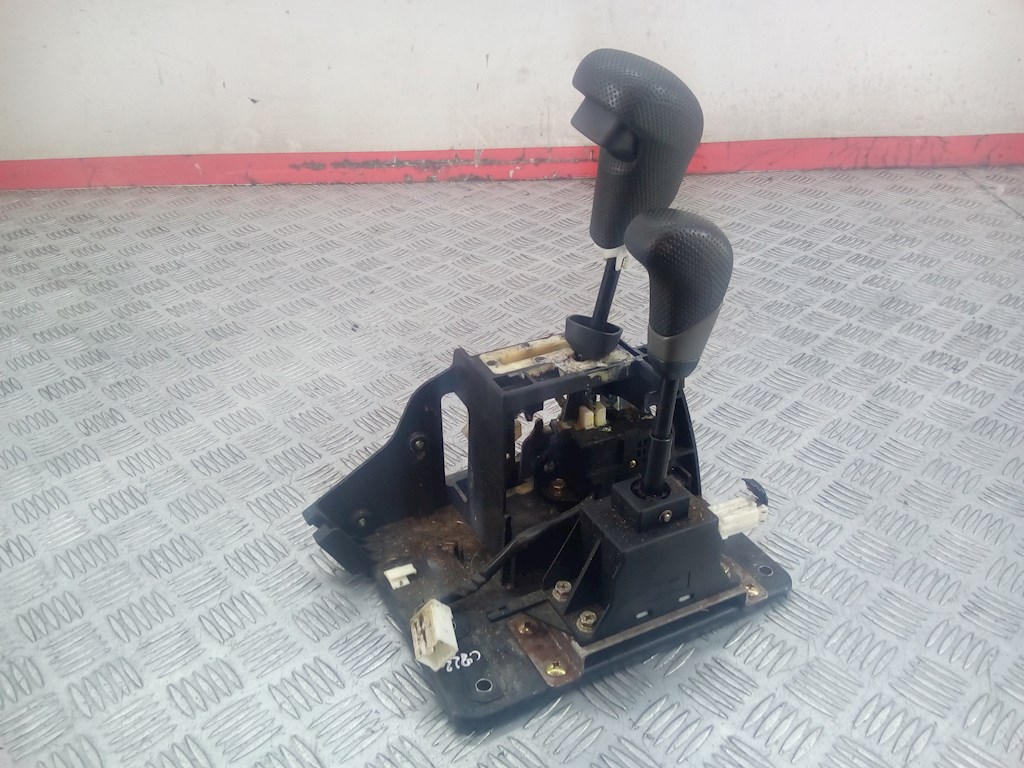 

Кулиса КПП Mitsubishi Pajero 3, Pajero 3