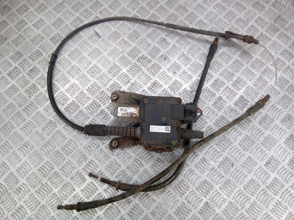 

Блок ручника (стояночного тормоза) Opel Astra J, Astra J