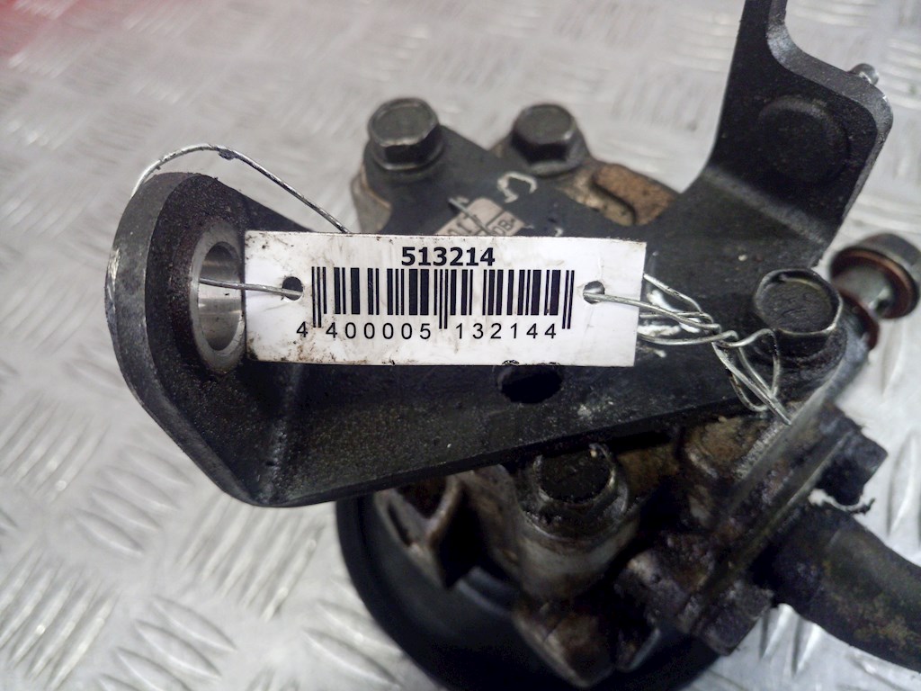 

Насос гидроусилителя руля (ГУР) Mazda 323 BA, 323 BA