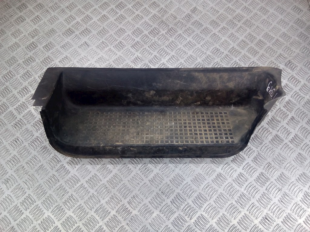 

Накладка ступеньки Volkswagen T4, T4