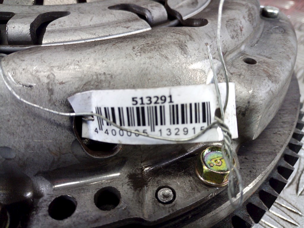 

Маховик (демпфер сцепления) Nissan Almera N16, Almera N16