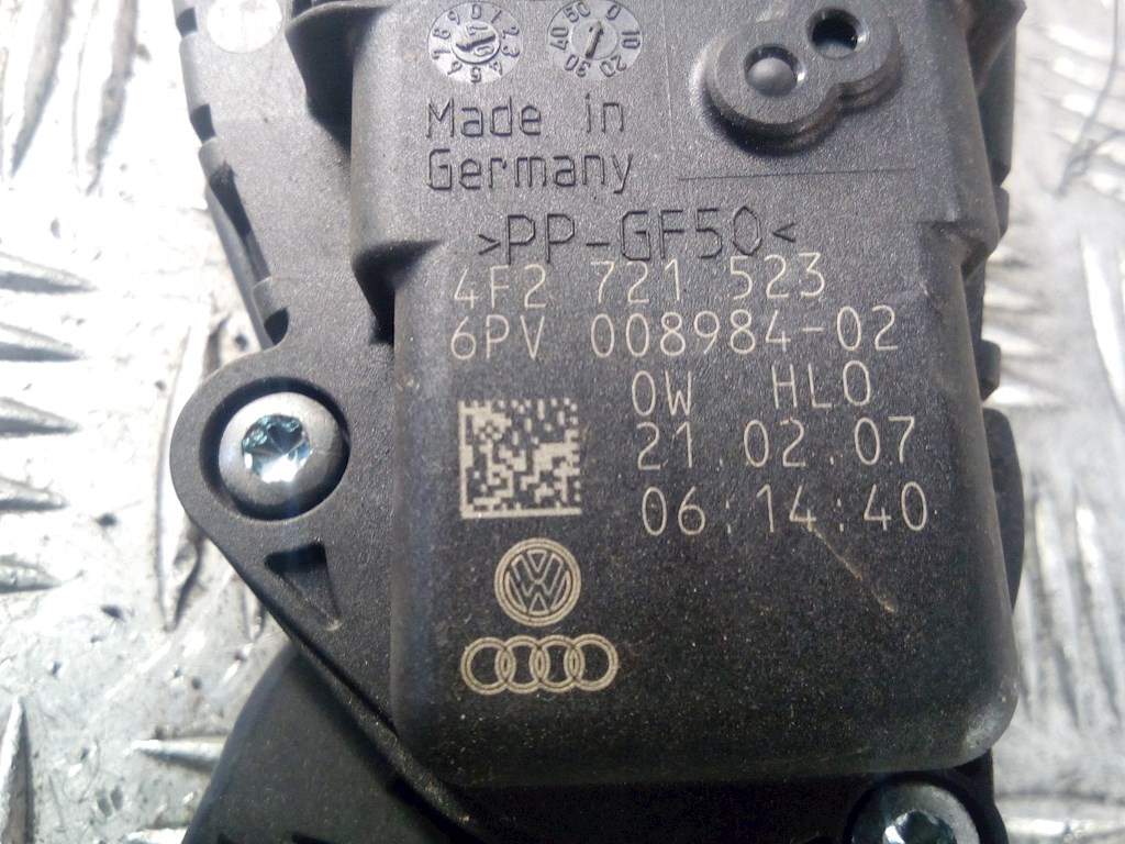 

Педаль газа Audi A6 C6, A6 C6