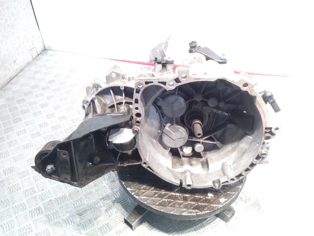 

КПП 5ст (механическая коробка) Volvo S40 V40 1, S40 V40 1