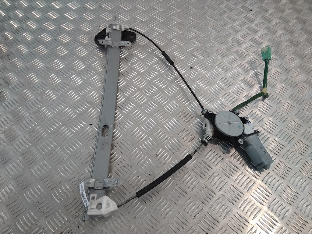 

Стеклоподъемник электрический двери передней правой Honda CRV 2, CRV 2