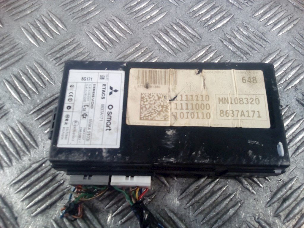 

Блок предохранителей Mitsubishi Colt 6, Colt 6