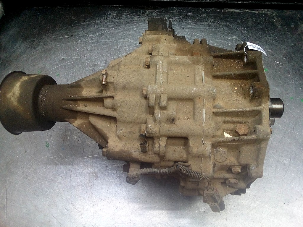 

Раздаточная коробка (раздатка) Nissan Terrano R20, Terrano R20