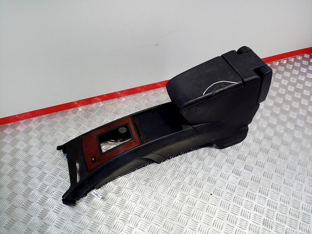 

Подлокотник Cadillac SRX (GMT 265), SRX (GMT 265)