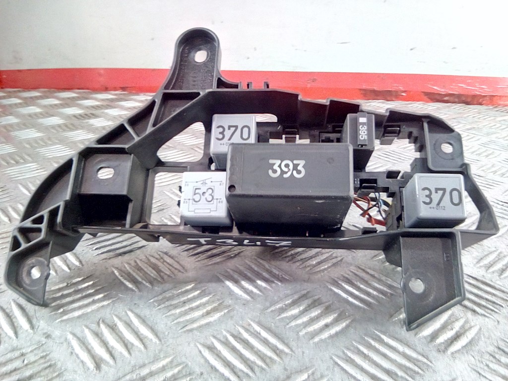 

Блок реле Audi A2, A2