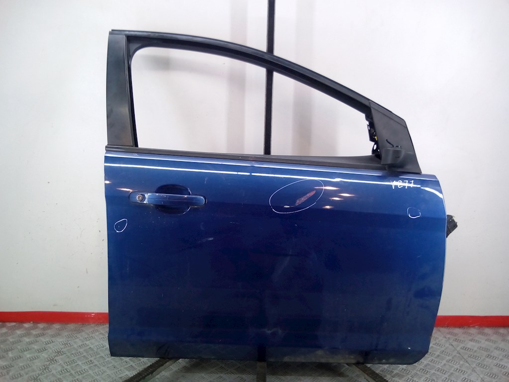 

Дверь передняя правая Ford Focus 2, Focus 2
