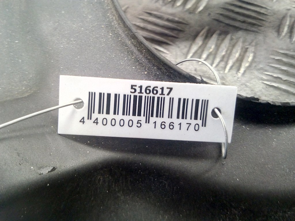 

Кожух рулевой колонки BMW 5 Series (E60), 5 Series (E60)