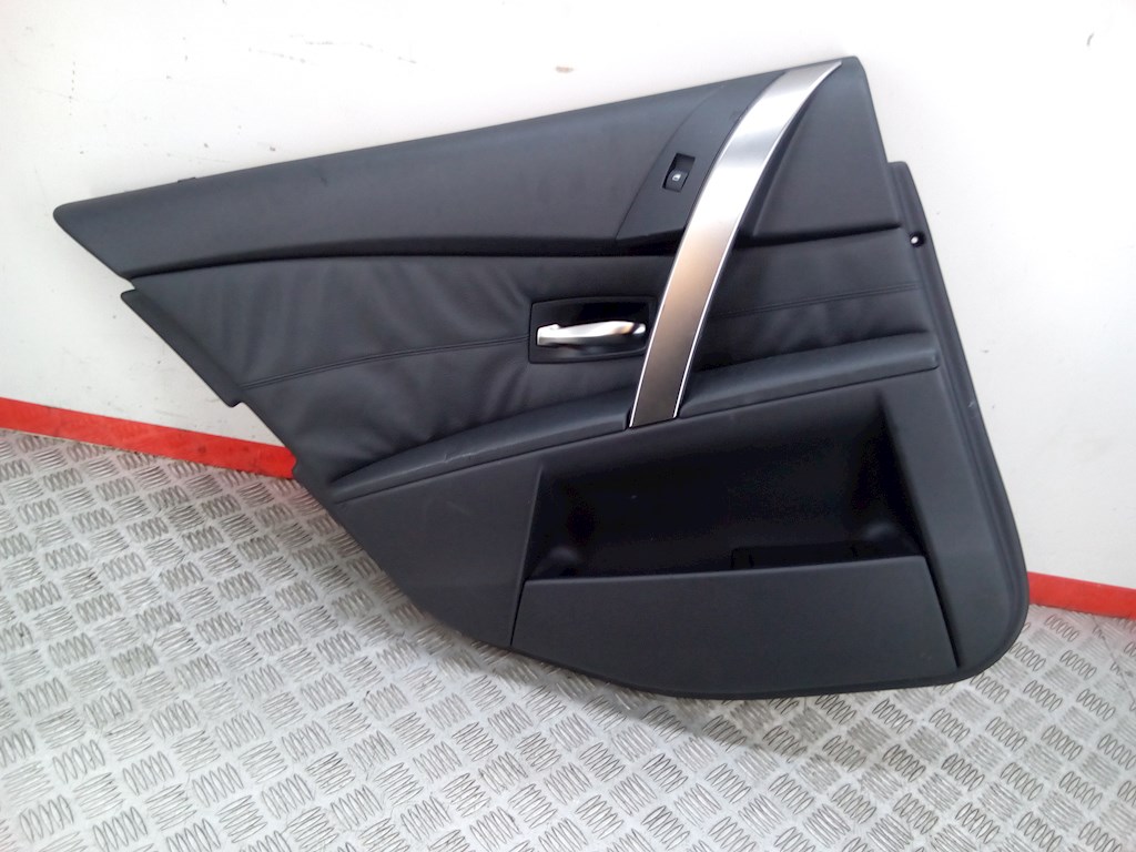 

Обшивка (карта) двери задней левой BMW 5 Series (E60), 5 Series (E60)