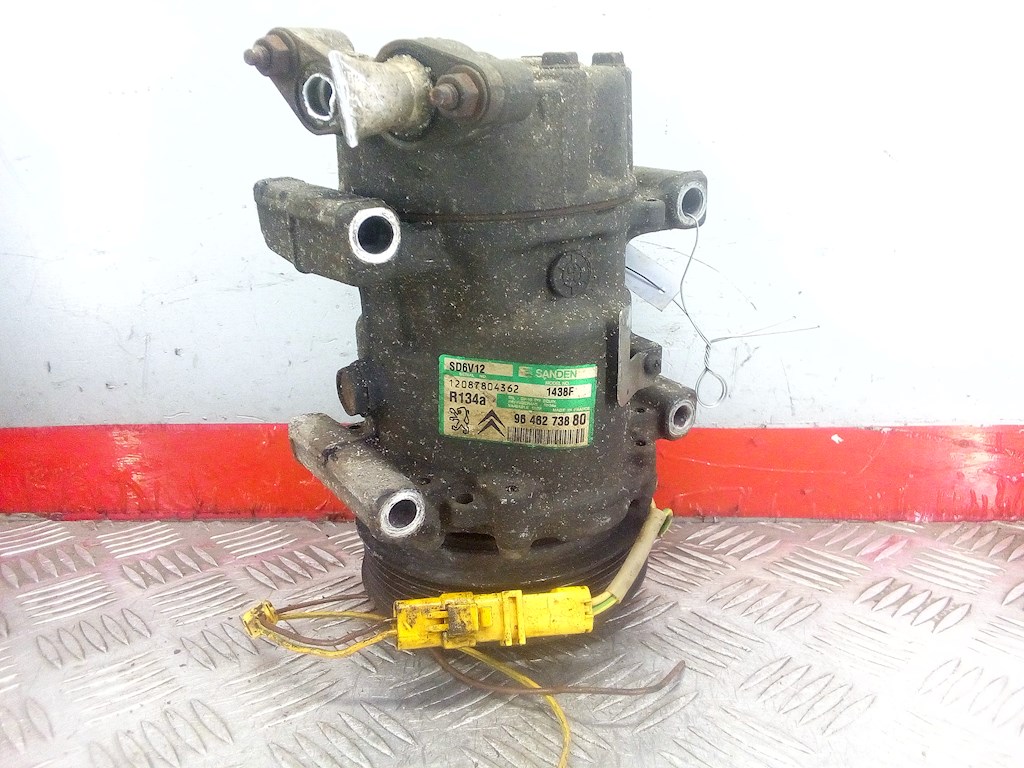 

Компрессор кондиционера Peugeot 206, 206