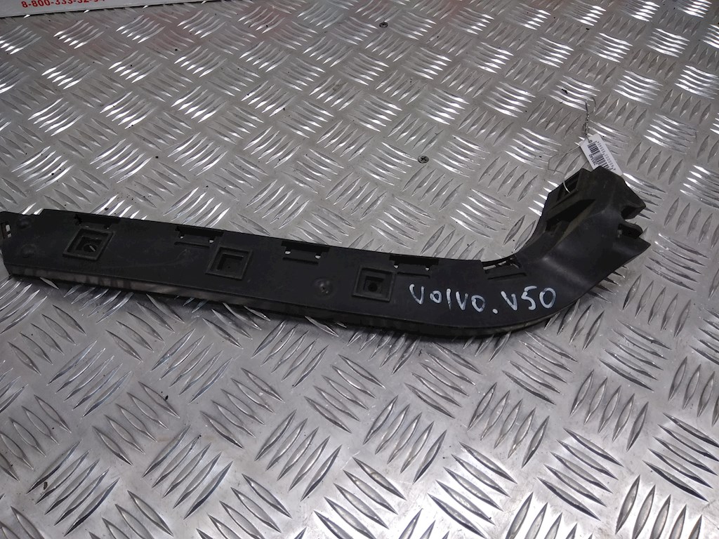 

Кронштейн (крепление) заднего бампера правый Volvo V50, V50