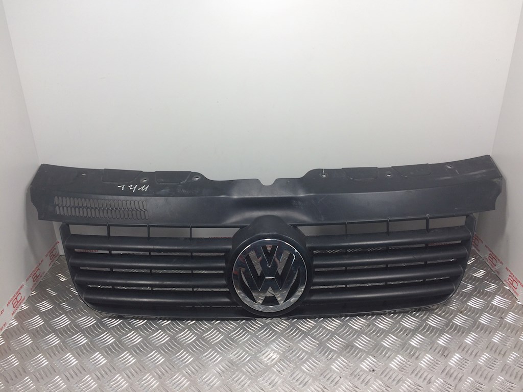 

Решетка радиатора Volkswagen T5, T5