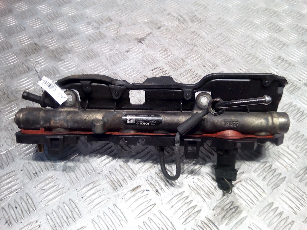 

Рампа топливная Renault Megane 2, Megane 2